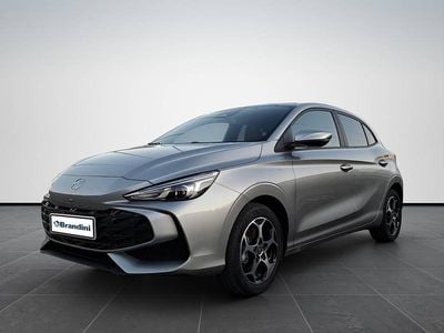Nuova MG MG3 Luxury 194 CV (142 kW) 2026 Cosmic silver Utilitaria