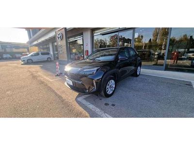 Usata Toyota Yaris Cross Active 116 CV (85 kW) 2022 Nero SUV