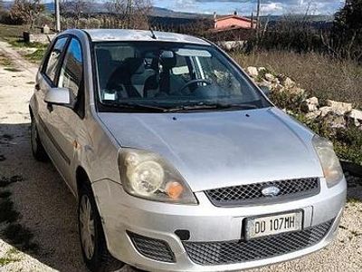 Usata Ford Fiesta 2006 Grigio Utilitaria