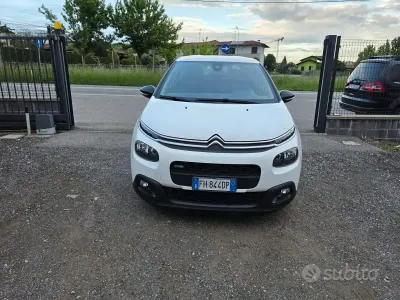 Begagnad Citroën C3 PureTech 82 HK (60 kW) 2017 Vit Sedan