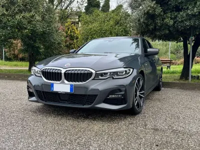 Usata BMW 330 M Sport 258 CV (189 kW) 2019 Grigio Berlina