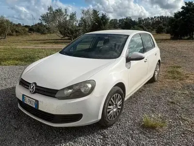 Usata VW Golf VII 105 CV (77 kW) 2012 Bianco Berlina