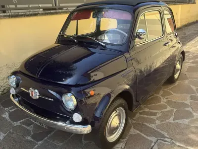 Usata Fiat 500 18 CV (13 kW) 1965 Blu/azzurro Utilitaria