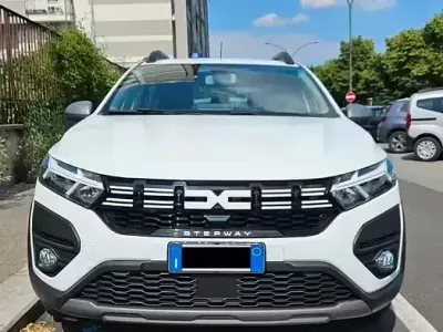 Usata Dacia Sandero Expression 101 CV (74 kW) 2023 Bianco Berlina