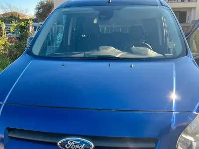 Usata Ford Tourneo Connect 120 CV (88 kW) 2015 Bluazzurro Monovolume