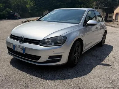 Usata VW Golf VII Trendline 90 CV (66 kW) 2015 Grigio Berlina