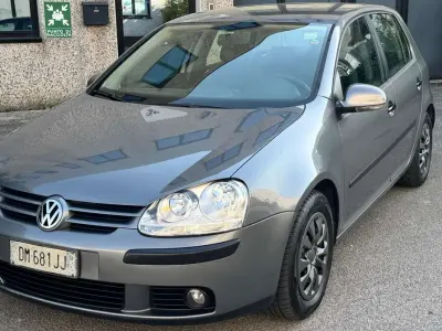 Usata VW Golf VI 105 CV (77 kW) 2008 Grigio Utilitaria