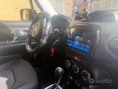 Usata Jeep Renegade Limited 140 CV (102 kW) 2015 SUV