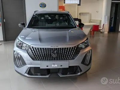 Uusi Peugeot 2008 Allure 100 HP (73 kW) 2026 Harmaa Katumaasturi