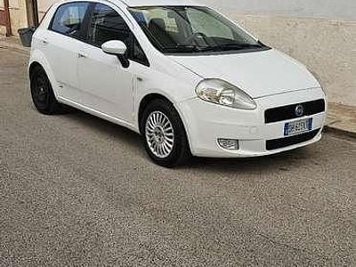 Usata Fiat Grande Punto 75 CV (55 kW) 2007 Utilitaria
