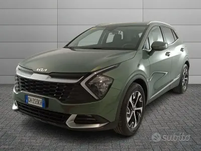 Usata Kia Sportage Style 150 CV (110 kW) 2022 Verde SUV