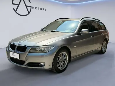 Begagnad BMW 318 177 HK (130 kW) 2009 Grå Kombi
