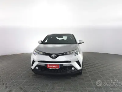 Usata Toyota C-HR Business Edition 116 CV (85 kW) 2017 Argento SUV