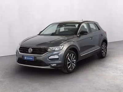 Usata VW T-Roc Style 110 CV (80 kW) 2021 Indium grey metallizzato nero SUV