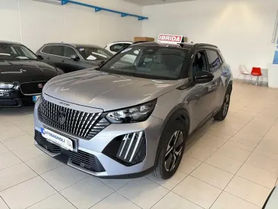 Usata Peugeot 2008 GT 145 CV (106 kW) 2025 Grigio SUV