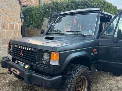 Usata Mitsubishi Pajero 1988 SUV