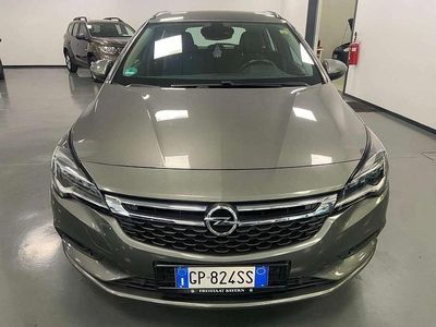 Usata Opel Astra 110 CV (80 kW) 2017 Grigio Station wagon