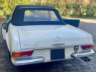 Bianco Usata 1965 Mercedes 230 Coupé | 85.000 €