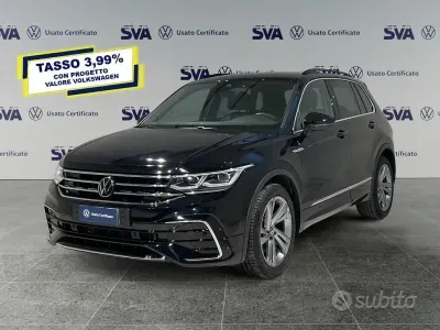 Usata VW Tiguan R-line 150 CV (110 kW) 2023 Nero SUV