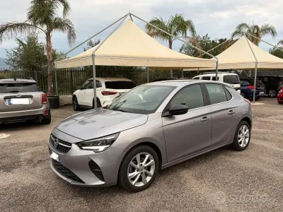 Usata Opel Corsa Elegance 101 CV (74 kW) 2021 Grigio Utilitaria