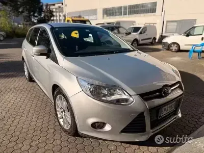Usata Ford Focus 115 CV (84 kW) 2012 Grigio Station wagon