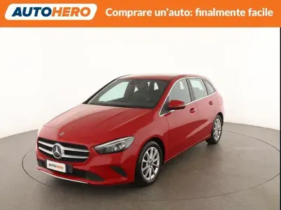 Usata Mercedes B180 Premium 116 CV (85 kW) 2019 Rosso Utilitaria