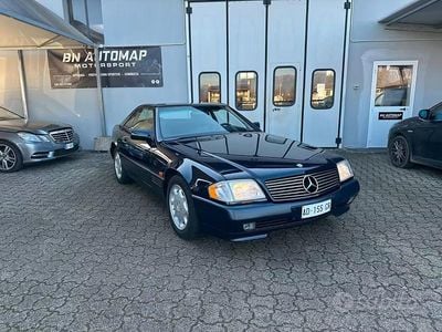 Usata Mercedes SL280 193 CV (141 kW) 1994 Blu/azzurro Cabrio