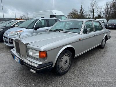 Usata Rolls Royce Silver Spirit 235 CV (172 kW) 1988 Grigio Berlina