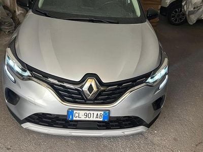 Usata Renault Captur 95 CV (69 kW) 2020 Grigio SUV
