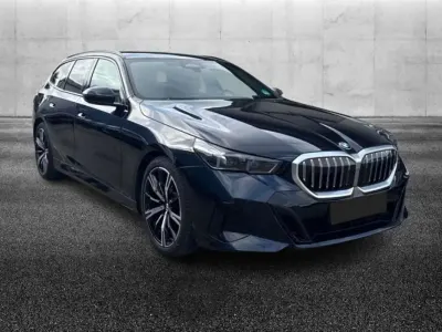 Usata BMW 520 M Sport 197 CV (144 kW) 2025 Nero Station wagon