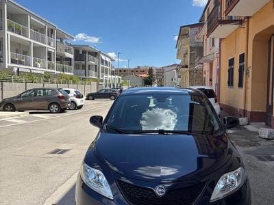 Usata Lancia Ypsilon 2021 Blu Utilitaria