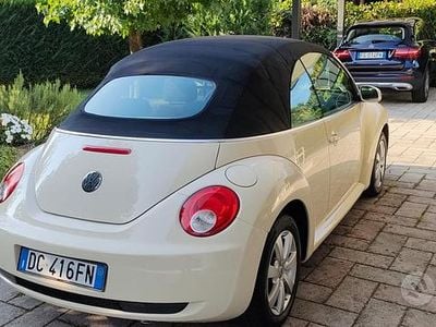Usata VW New Beetle 2006 Giallo Utilitaria