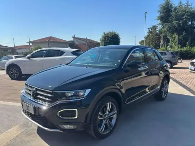 Usata VW T-Roc Sportline 150 CV (110 kW) 2022 Nero SUV
