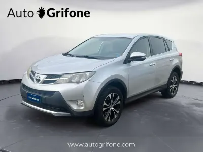 Usata Toyota RAV4 Style 150 CV (110 kW) 2014 Argento SUV