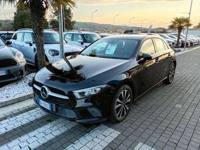 Usata Mercedes A250 Business 218 CV (160 kW) 2021 Nero Berlina