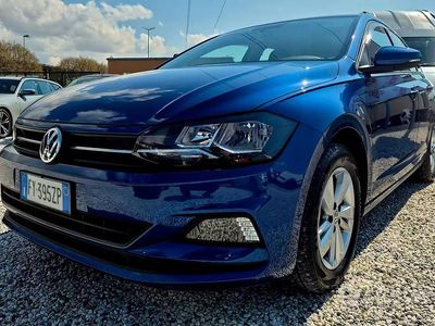 Usata VW Polo Sportline 89 CV (65 kW) 2019 Blu Utilitaria
