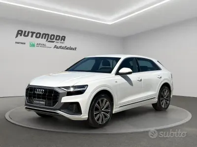 Usata Audi Q8 Sport 231 CV (169 kW) 2022 Bianco SUV