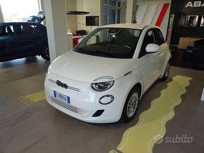 Nuova Fiat 500e 86 kW (118 CV) 2025 Bianco Berlina