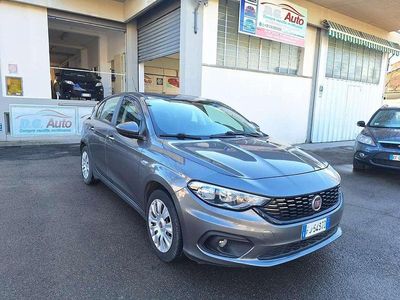 Usata Fiat Tipo Easy 95 CV (69 kW) 2017 Grigio Berlina