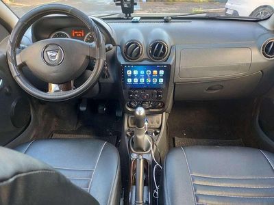 Usata Dacia Duster Lauréate 105 CV (77 kW) 2015 Bianco SUV