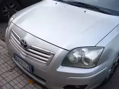 Usata Toyota Avensis 129 CV (94 kW) 2006 Berlina