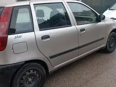 Usata Fiat Punto Star 54 CV (39 kW) 1998 Grigio Utilitaria