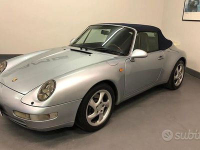 Usata Porsche 911 Carrera Cabriolet 272 CV (200 kW) 1994 Grigio Cabrio