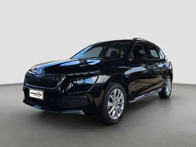 Usata Skoda Kamiq Style 110 CV (80 kW) 2022 Nero SUV