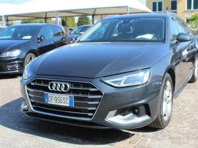 Usata Audi A4 Advanced 163 CV (119 kW) 2021 Grigio scuro Station wagon