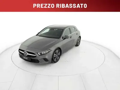 Usata Mercedes A180 Progressive 116 CV (85 kW) 2022 Grigio Berlina