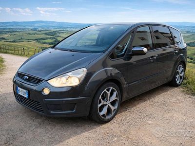 Usata Ford S-MAX Titanium 145 CV (106 kW) 2007 Grigio Monovolume