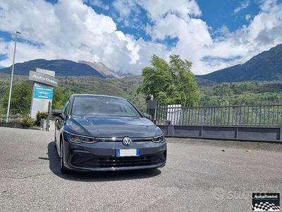 Grigio Usata 2022 VW Golf R-line Berlina | 25.000 € (Cara)