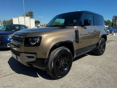Usado Land Rover Defender Dynamic 200 CV (147 kW) 2022 Other SUV