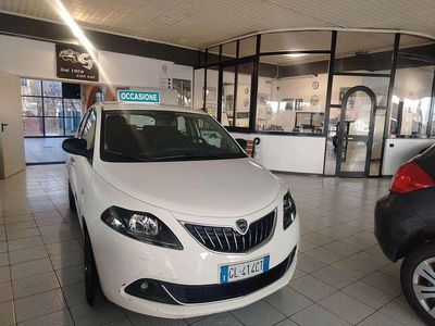 Usata Lancia Ypsilon Gold 69 CV (50 kW) 2022 Other Utilitaria